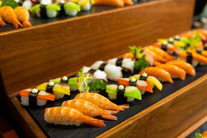 Halong Bay Luxury Dinner Cruise - Ambassador - 6:00 to 7:30 pm, dinner with Asian and European dishes