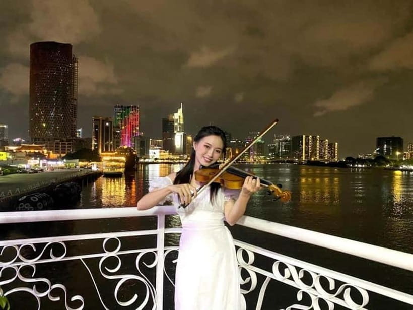 HCM: Night Experience Dinner Cruise on Saigon River - Vietnamese Food: Buffet or Set Menu