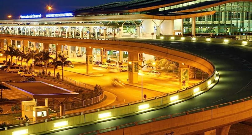 HCM: Night Experience Dinner Cruise on Saigon River - Who Will Enjoy This Evening Most
