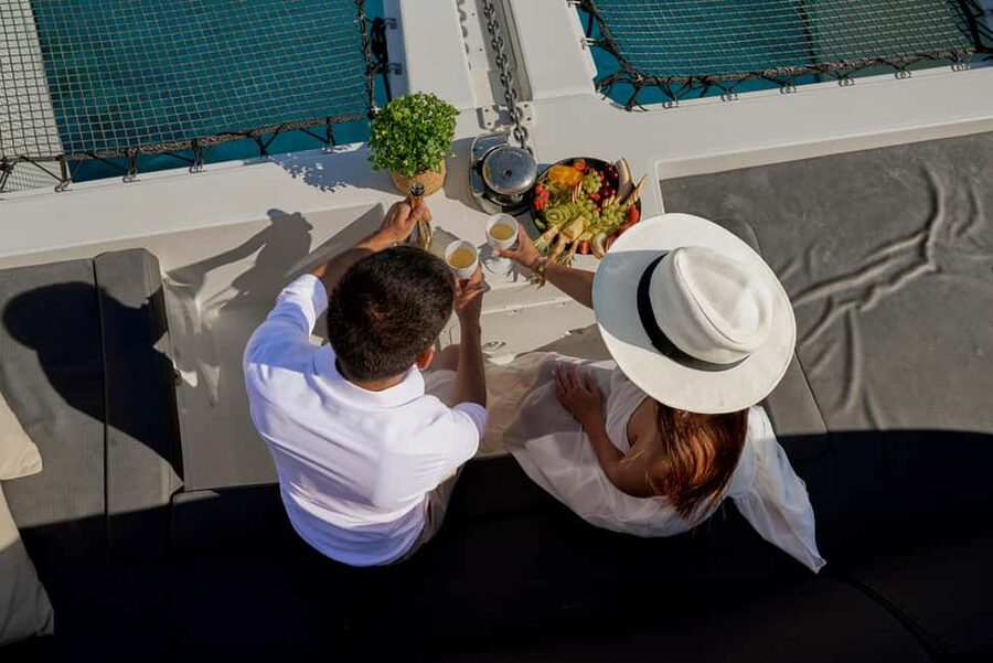 Heraklion: Dia Island Catamaran Cruise with Dinner and Wine - Dia Island and its clear-water bay