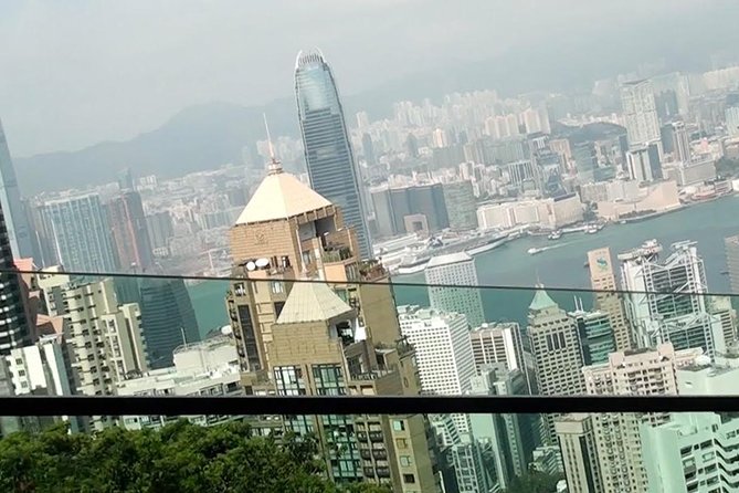 Hong Kong Afternoon Sightseeing Tour Plus Dinner Cruise with Hotel Pickup from Kowloon area - Riding the Peak Tram to Sky Terrace 428