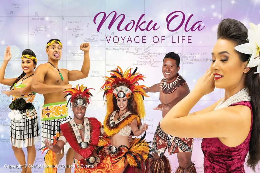 Honolulu: Sunset 5 Course Dinner Cruise with Entertainment - Small details that improve the evening