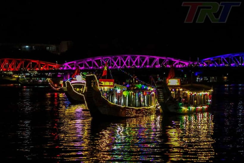 Hue: Perfume River Dinner Cruise with Traditional Show - How the value compares with the price