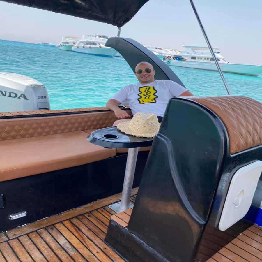 Hurghada: Private Dinner and Sunset Yacht Cruise - Who will enjoy this Hurghada cruise most