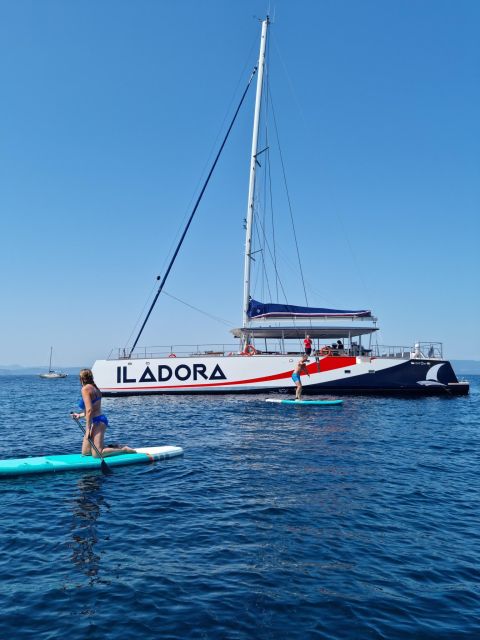 Hyères : Catamaran Dinner Cruise at Fort of Brégançon - What the $116 price really covers