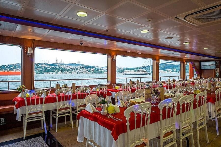 Istanbul Bosphorus Dinner Cruise &Entertainment hotel pickup - What arrives on your dinner plate