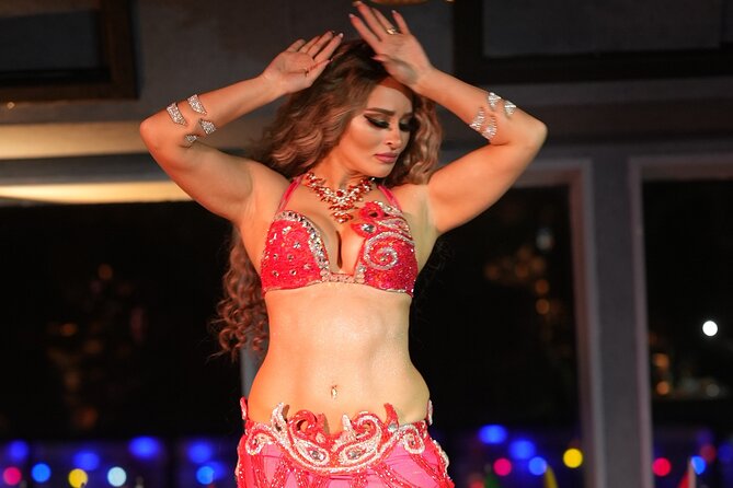 Istanbul Bosphorus Dinner Cruise: Live Folk Dance & DJ Experience - Why the Bosphorus is the real star