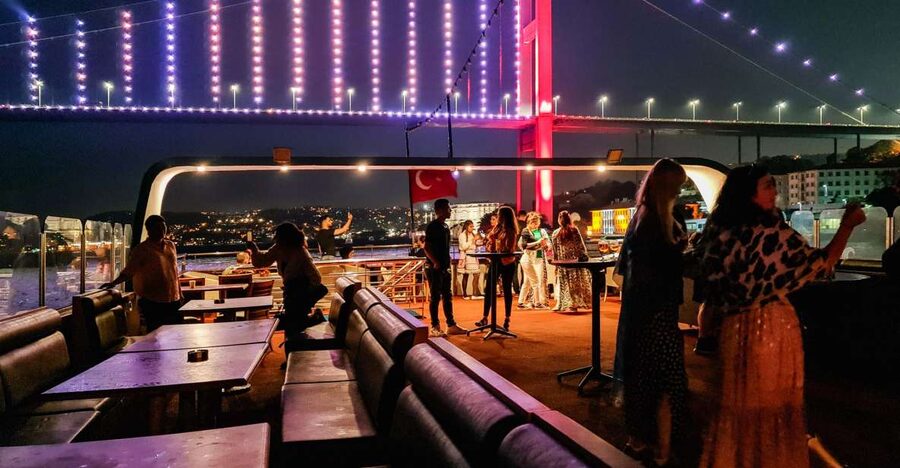 Istanbul: Bosphorus Dinner Cruise w/ Drinks & Entertainment - What kind of Istanbul night is this?