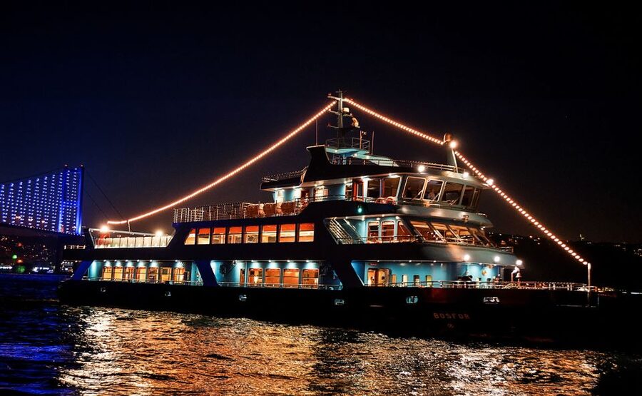Istanbul: Bosphorus Dinner Cruise w/ Drinks & Entertainment - Boarding the AMOR yacht