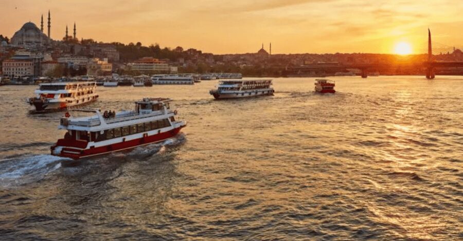 Istanbul: Bosphorus Dinner Cruise with Private Table & Show - Should you book the Bosphorus dinner cruise?