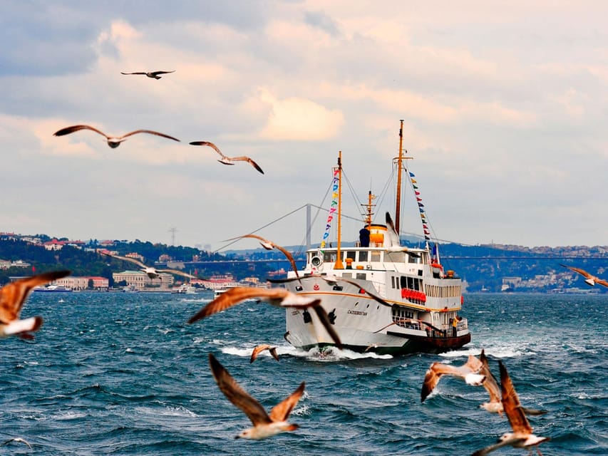 Istanbul: Bosphorus Dinner Cruise with Private Table & Show - Hotel pickup, harbor meeting, and timing