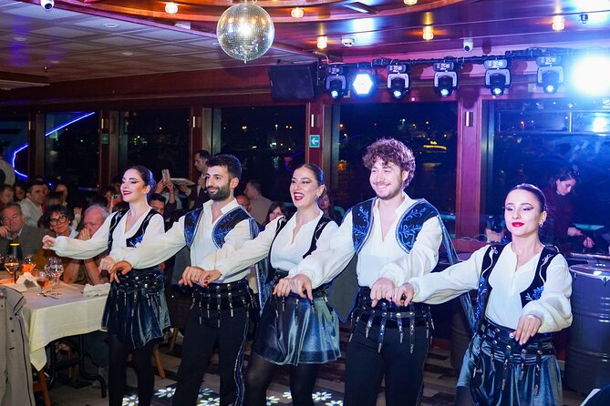 Istanbul: Bosphorus Dinner Cruise with Turkish Night Show - A Bosphorus evening that mixes scenery and showmanship
