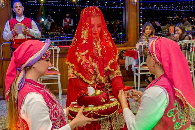 Istanbul Bosphorus Dinner Cruise with Turkish Show - Local drinks and the fine print