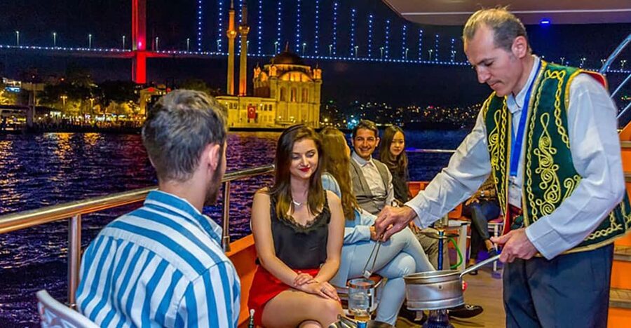Istanbul: Bosphorus Night Dinner Cruise with Private Table - Dinner: Three Main Courses and a Practical Expectation