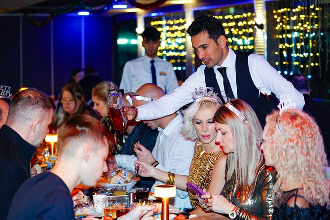 Istanbul by Night: All Inclusive Bosphorus Dinner Cruise & Drinks - Should You Book the Istanbul Night Cruise?