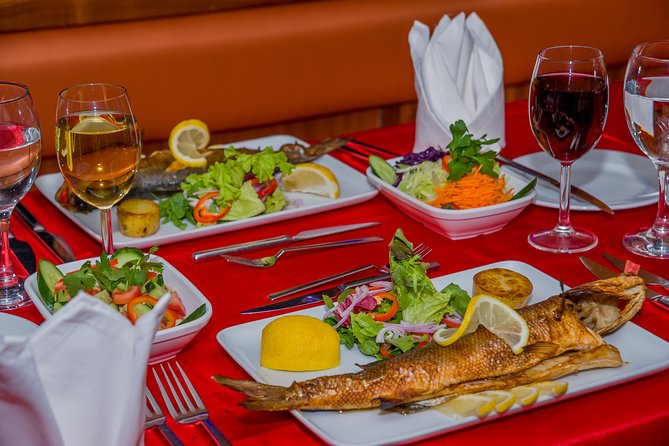 ISTANBUL: Dinner Cruise On The Bosphorus with Turkish night show - Kız Kulesi and the return through Istanbul’s lights