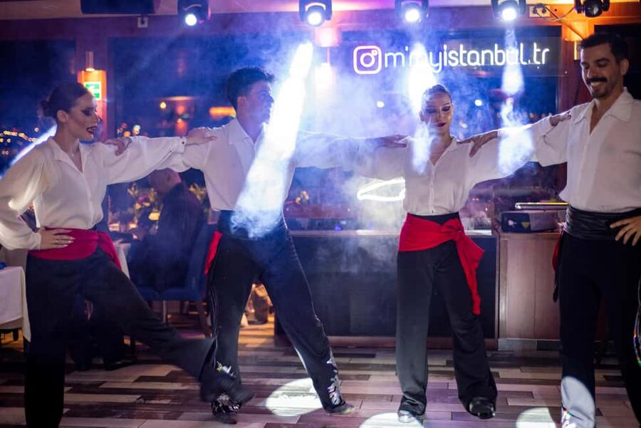 Istanbul: New Year's Eve Bosphorus Cruise Dinner & Party2027 - Transfers, access, and practical planning