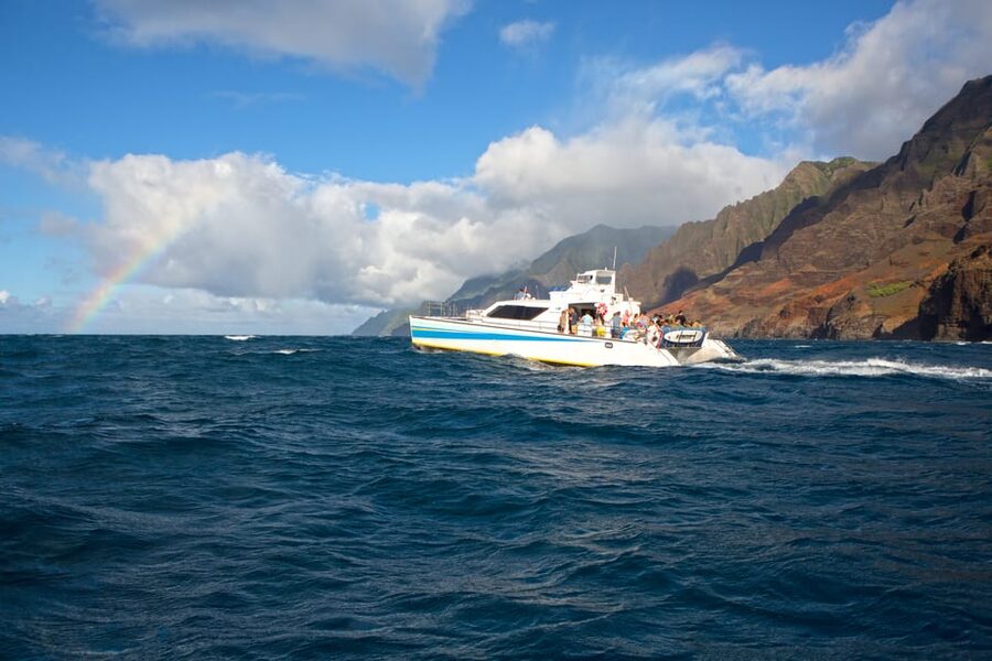 Kauai: Napali Sunset Dinner Cruise - Who will enjoy this cruise most?