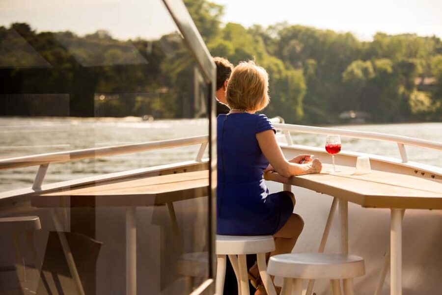 Knoxville: Sunset Dinner Cruise on Tennessee River - Sunset on the Tennessee River, with Knoxville as your backdrop