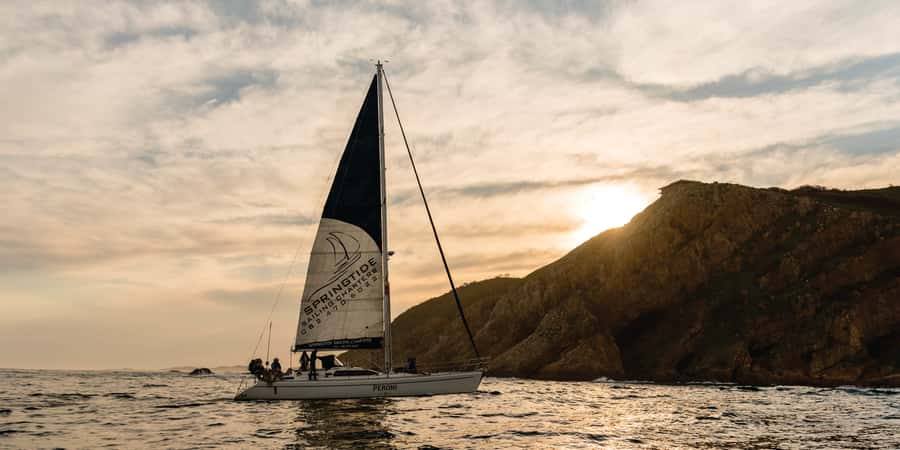 Knysna Sunset Sailing Cruise with Light Dinner and Wine - Why the Small Group Makes a Difference