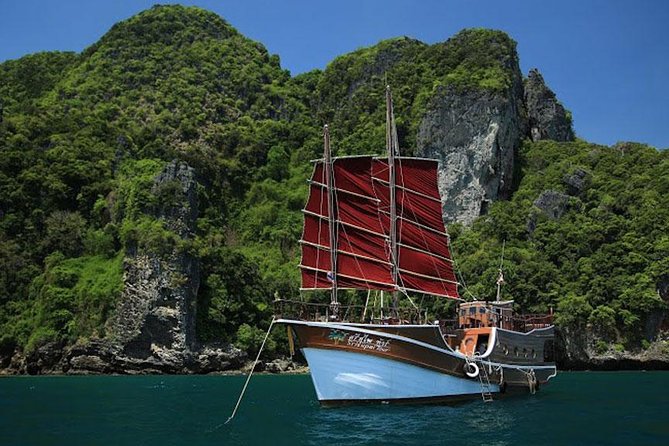 Krabi Romantic Sunset Cruise with BBQ Seafood Dinner by Krabi Sea Cruise - Why This Cruise Feels Different From a Standard Island Trip