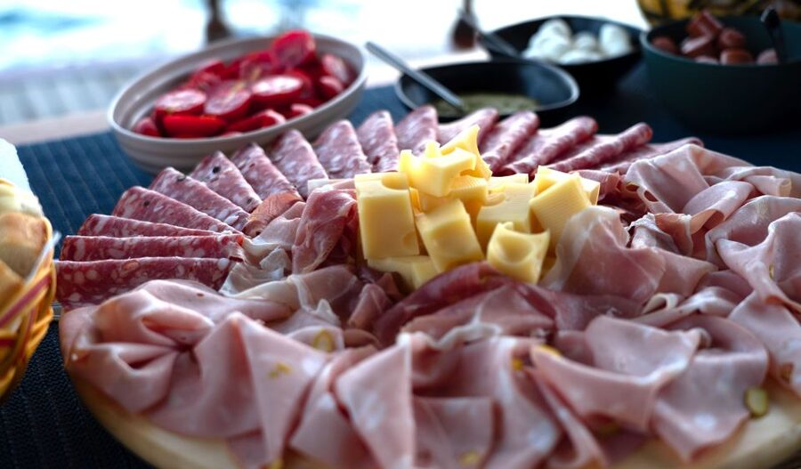 La Spezia: Sunset Cruise with Aperitif and Dinner - Timing, comfort, and practical details