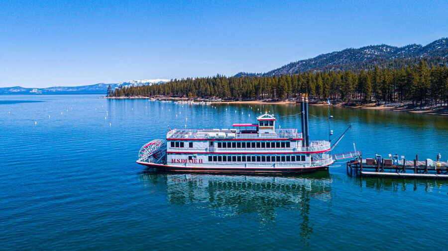 Lake Tahoe: Sunset Dinner Cruise - Sunset, live music, and the best time to step outside