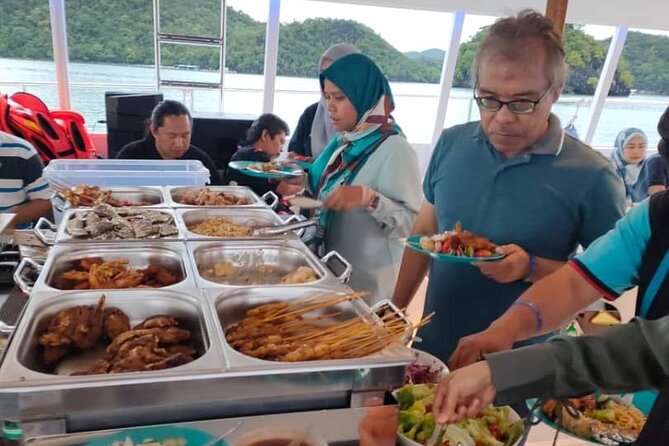 Langkawi Sunset Cruise with Buffet Dinner Jacuzzi & Hotel Pick up - Who should choose this sunset cruise?