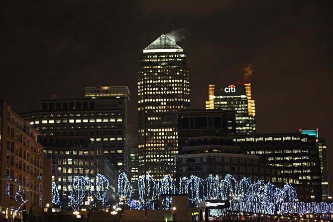 London Dinner Cruise on the Thames River - Dinner is convenient, but the menu needs careful planning