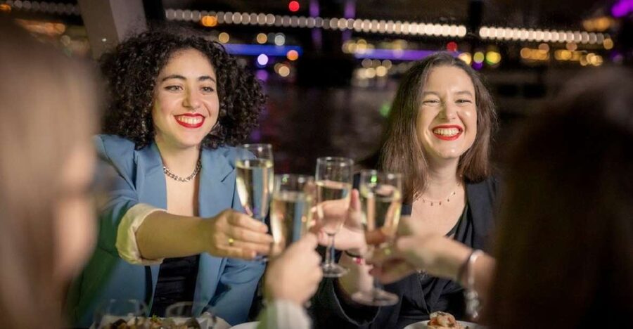 London: Festive New Year’s Eve 4-Course Dinner Cruise - Greenwich and The O2 before the turn back