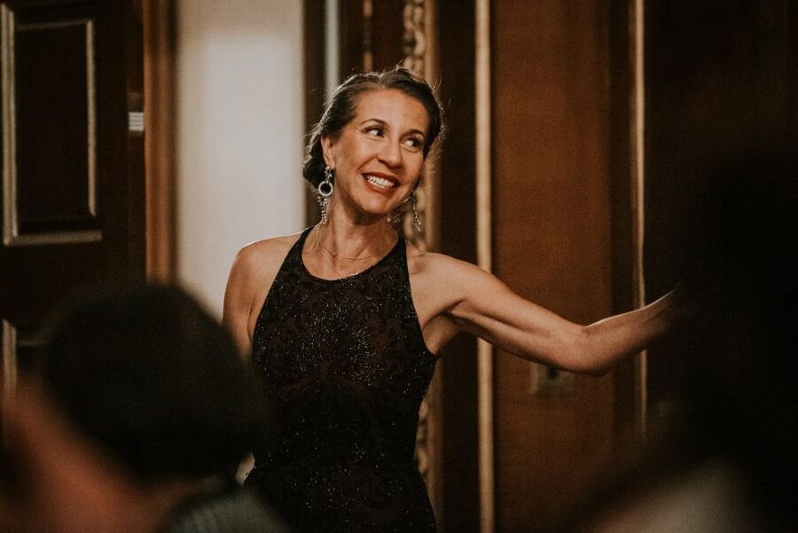 London: Murder Mystery Cruise With 3-Course Dinner - A murder mystery with London passing outside