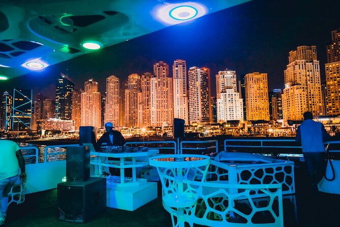 Lotus Mega Yacht Luxury Cruise with Live DJ, Dinner & Transfers - Heat, comfort, and the best time to go