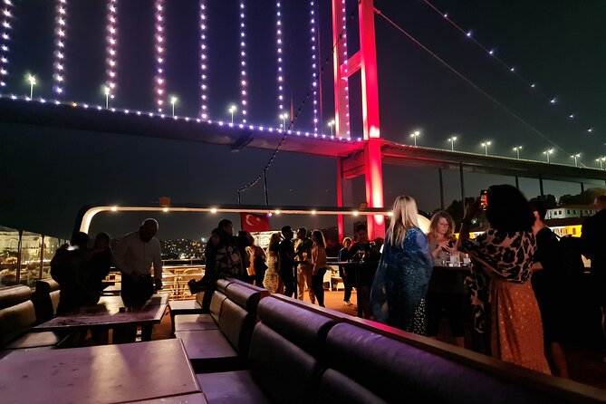 Luxury Bosphorus Dinner Cruise & Shows Private Table & Free Wi-Fi - Dinner at a private table