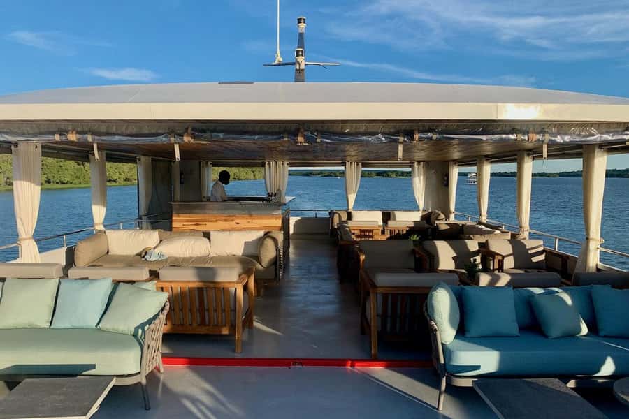 Luxury Sunset Dinner Cruise with 4-Course Meal - A Sunset Dinner on the Mighty Zambezi