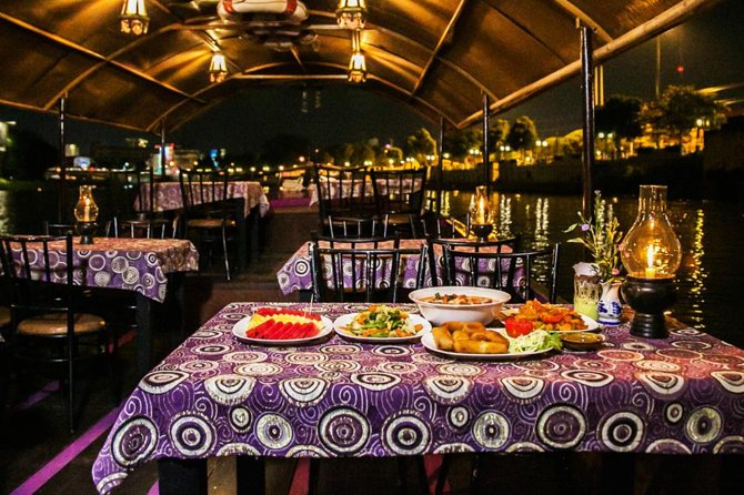 Magical Evening Dinner Cruise on the Ping River - How to get the most from the evening