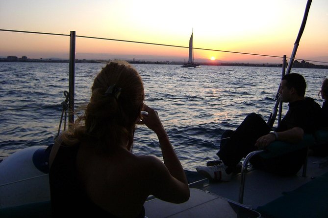 Malaga Sunset Cruise and Restaurant Dinner - A sunset cruise that gets Málaga’s best angle