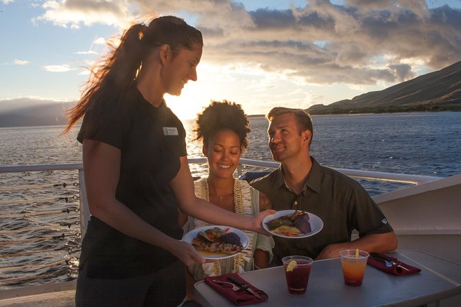 Maui Premium Dinner Cruise: Four Course Dining Experience - Wind, waves, and comfort