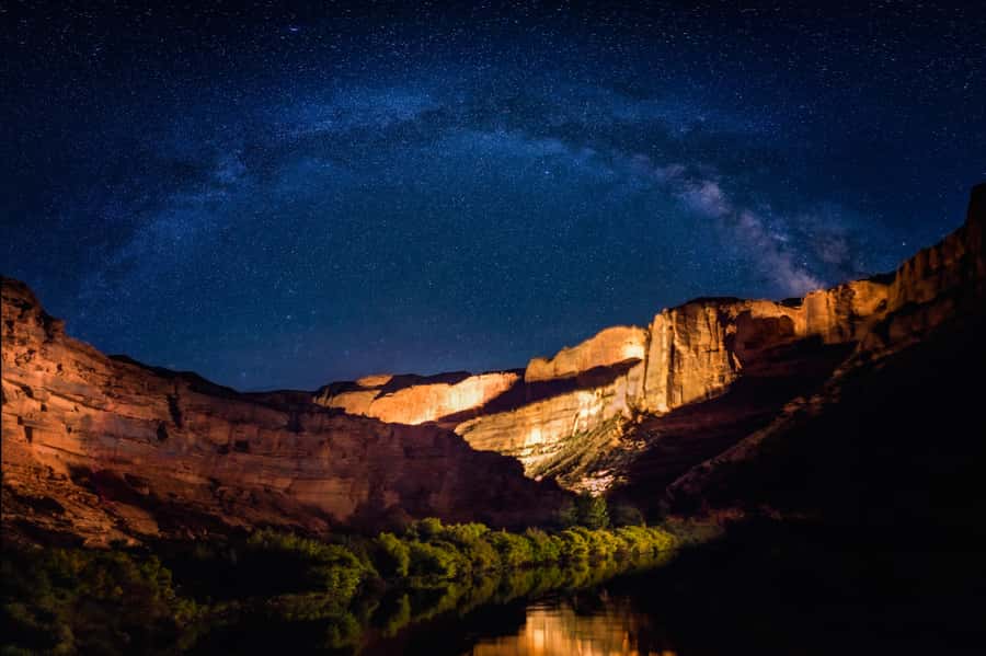Moab: Colorado River Dinner Cruise with Music and Light Show - Is $108 a fair price?