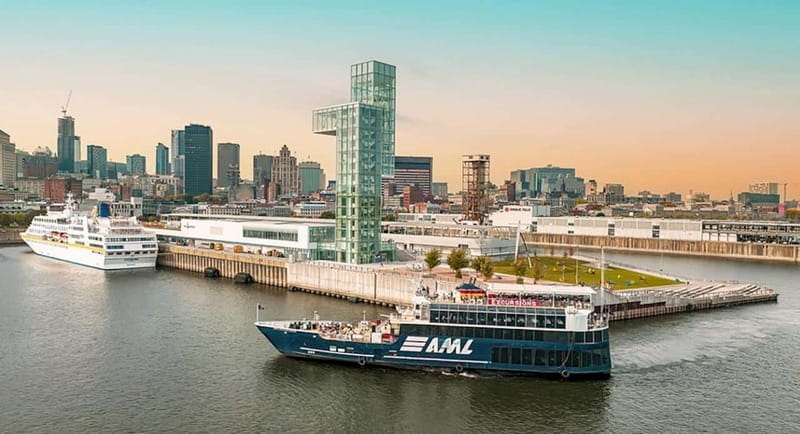 Montréal: 3 or 5-Course Dinner Cruise with DJ & Dancing - A Montréal night that begins at the Old Port