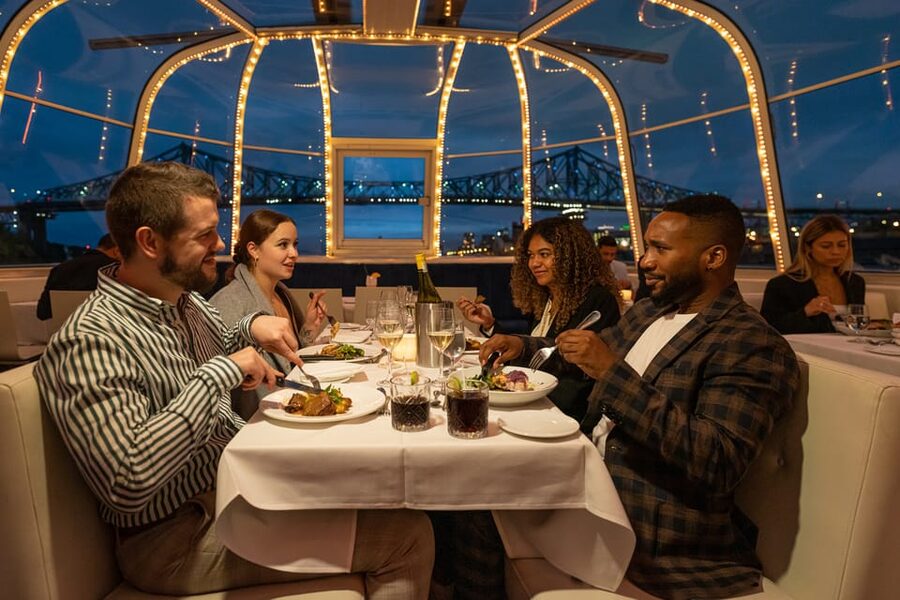 Montreal: Bateau-Mouche Cruise with A La Carte Dinner Option - A three-hour route along Montréal’s waterfront