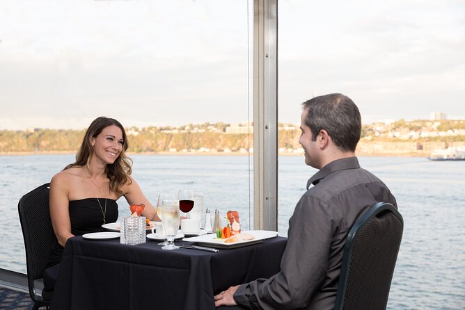 Montreal Gourmet Dinner Cruise with DJ & Dancing - What the three-and-a-half-hour cruise feels like