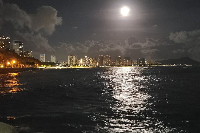 Moonlight Dinner Cruise in Honolulu - Key points before you book
