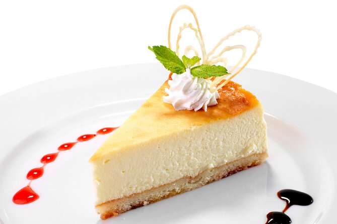 Moonlight Dinner Cruise in Honolulu - Who will enjoy this night most