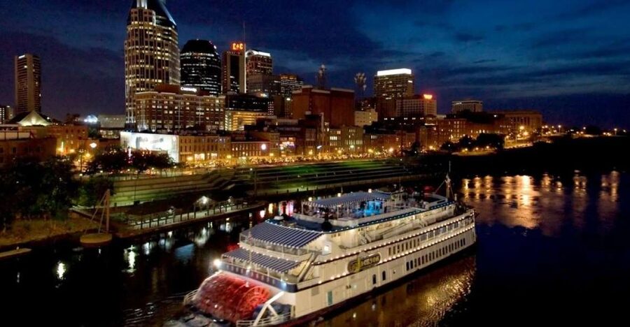 Nashville: General Jackson Showboat Dinner Cruise - Boarding the General Jackson