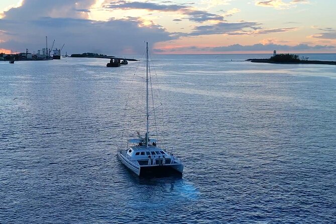 Nassau Sunset Dinner Cruise - The route past Atlantis and Paradise Island