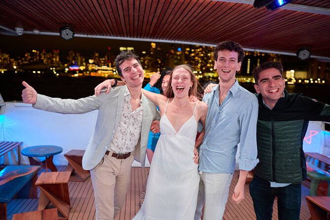 New York City Dinner Cruise with Live Music - The Brooklyn Bridge and Brooklyn Bridge Park
