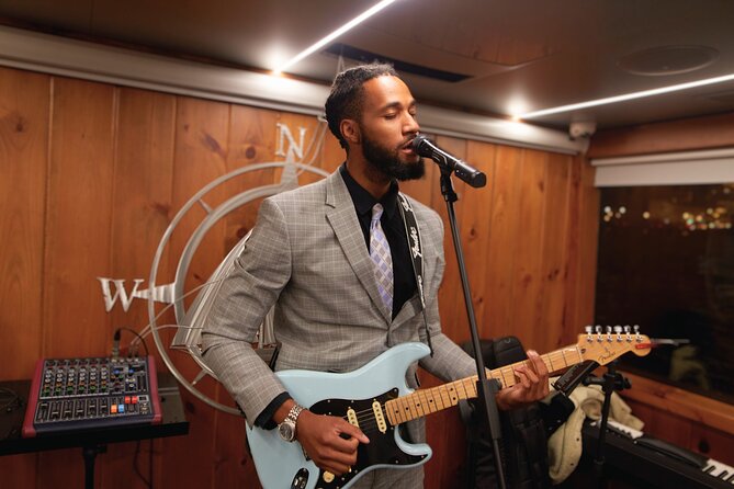 New York City Dinner Cruise with Live Music - The Statue of Liberty photo stop