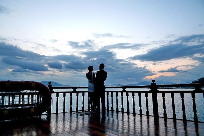 Nha Trang Sunset Cocktails and Dinner Cruise - Who will get the most from this $96 evening