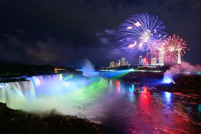 Niagara Falls Premium Night Tour: Fireworks Boat Cruise & Dinner - A four-hour Niagara Falls night with several different moods