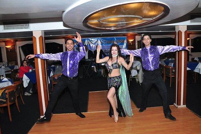 Night Dinner Nile cruise with belly dancer and folklore show - What the evening is really about
